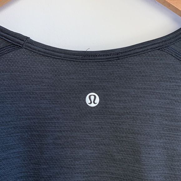 lululemon Men's Tech Tank Heathered Black SzL - Picture 7 of 7